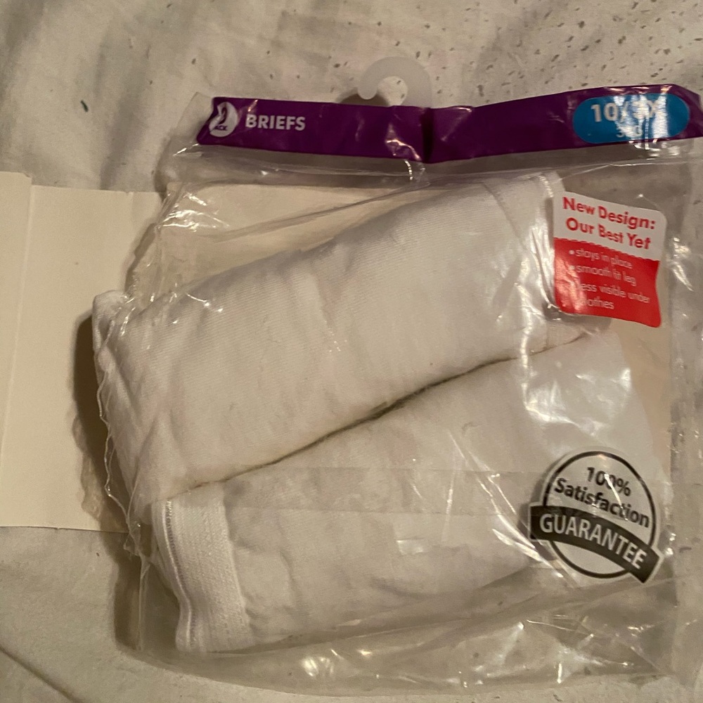 NIP cotton fruit of the loom brief size 10